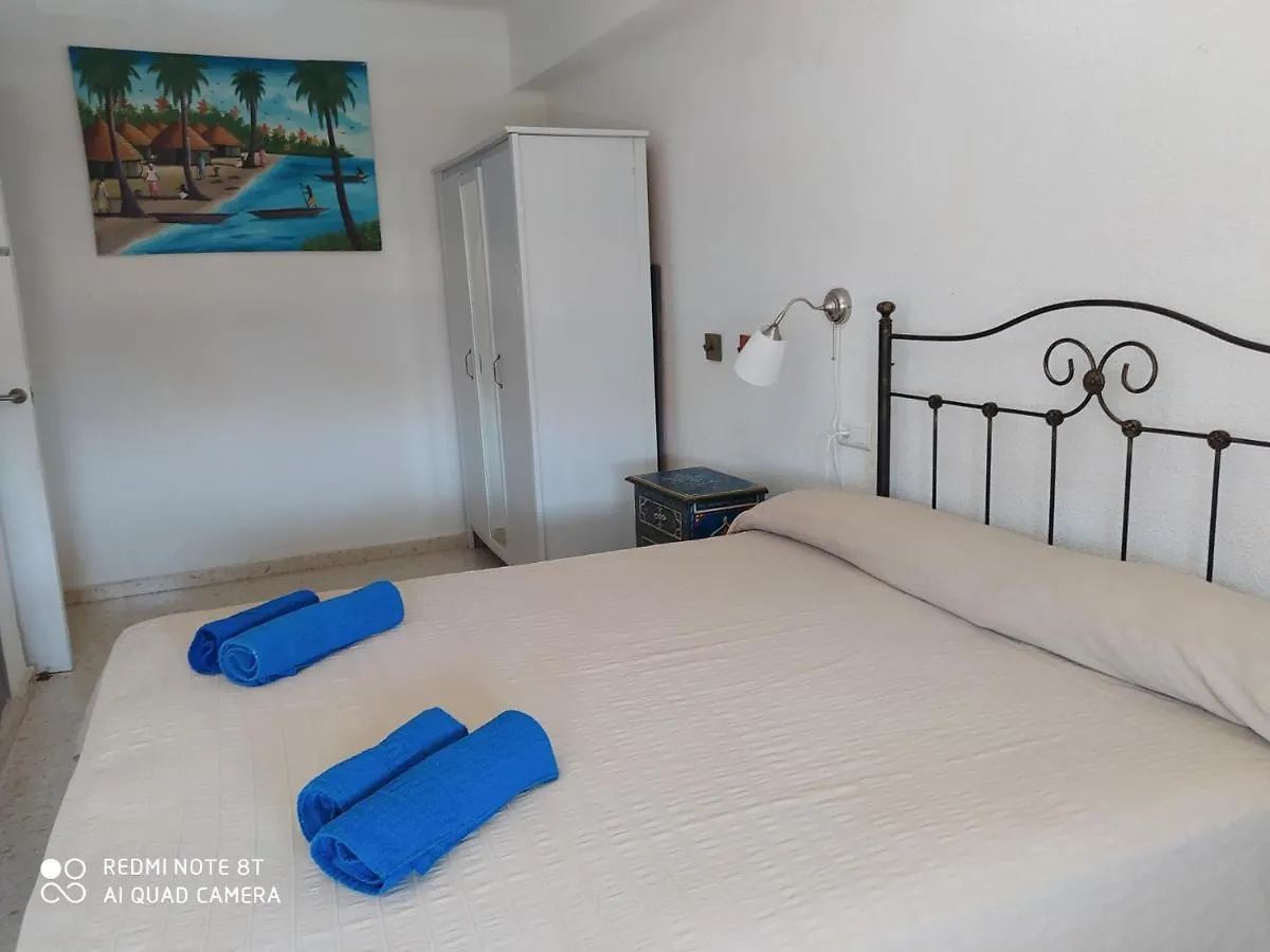 Apartamento Luminoso In Front Waikiki Beach Apartment Tarifa