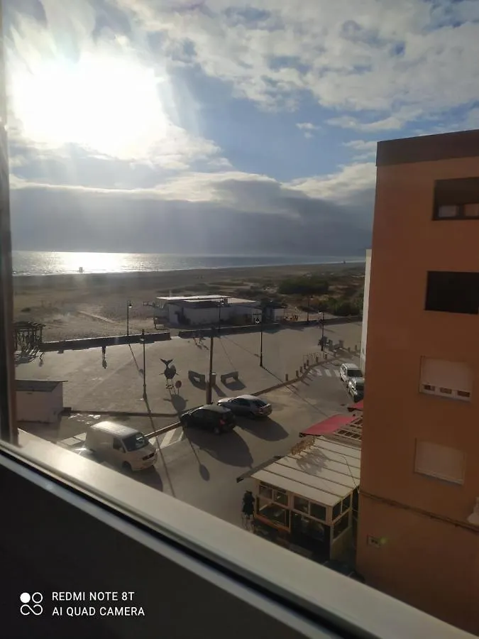 Apartamento Luminoso In Front Waikiki Beach Apartment Tarifa Spain